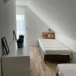 Nyaraló Bogi House *
